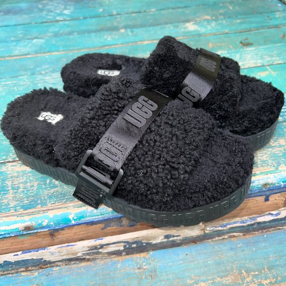 UGG Fluffita Black Platform Slide - Picture 4 of 9